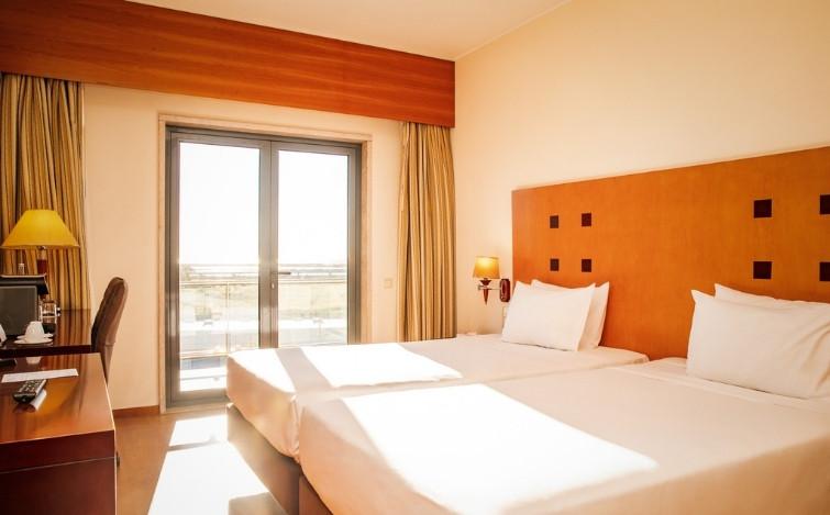 Quarto Standard VIP Executive Santa Iria Hotel Lisboa Quarto Standard VIP Executive Santa Iria Hotel Lisboa