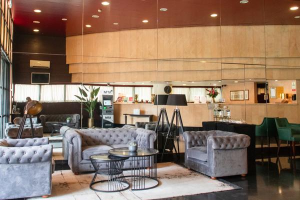 Pasillo VIP Executive Éden Aparthotel Lisboa Pasillo VIP Executive Éden Aparthotel Lisboa