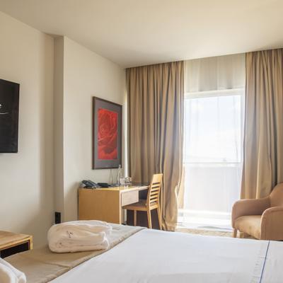 Habitación individual VIP Executive Azores Hotel Ponta Delgada Habitación individual VIP Executive Azores Hotel Ponta Delgada