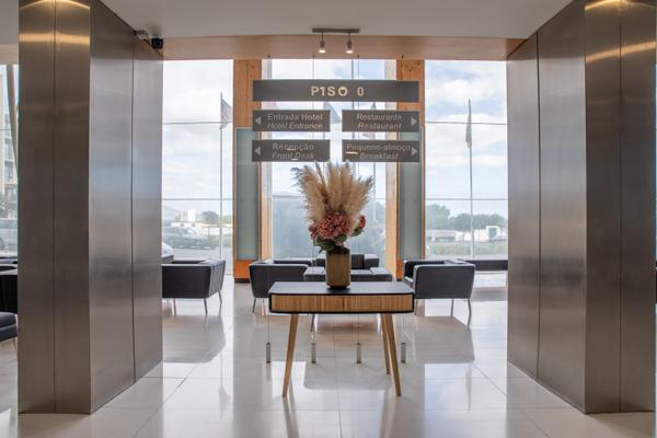 Lobby VIP Executive Azores Hotel Ponta Delgada Lobby VIP Executive Azores Hotel Ponta Delgada