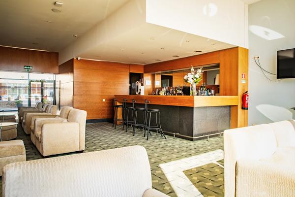 Corredor VIP Executive Santa Iria Hotel Lisboa Corredor VIP Executive Santa Iria Hotel Lisboa