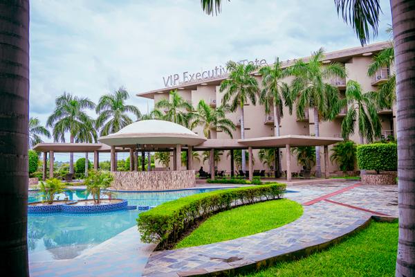 Piscina VIP Executive Tete Piscina VIP Executive Tete